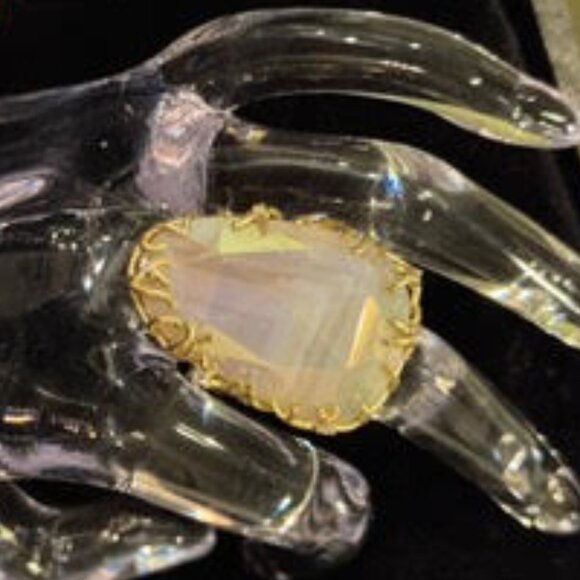 ring [RESERVED] - Picture 1 of 3